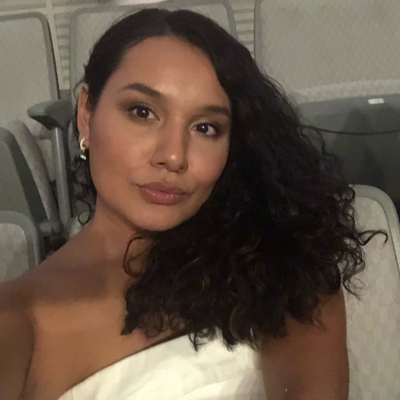 Meet your Posher, Rebekah - Picture 2 of 3